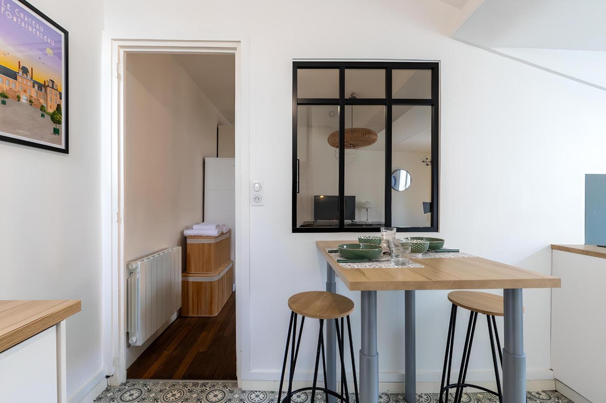Appartement La Parenthese Sous Les Toits à Fontainebleau Extérieur photo